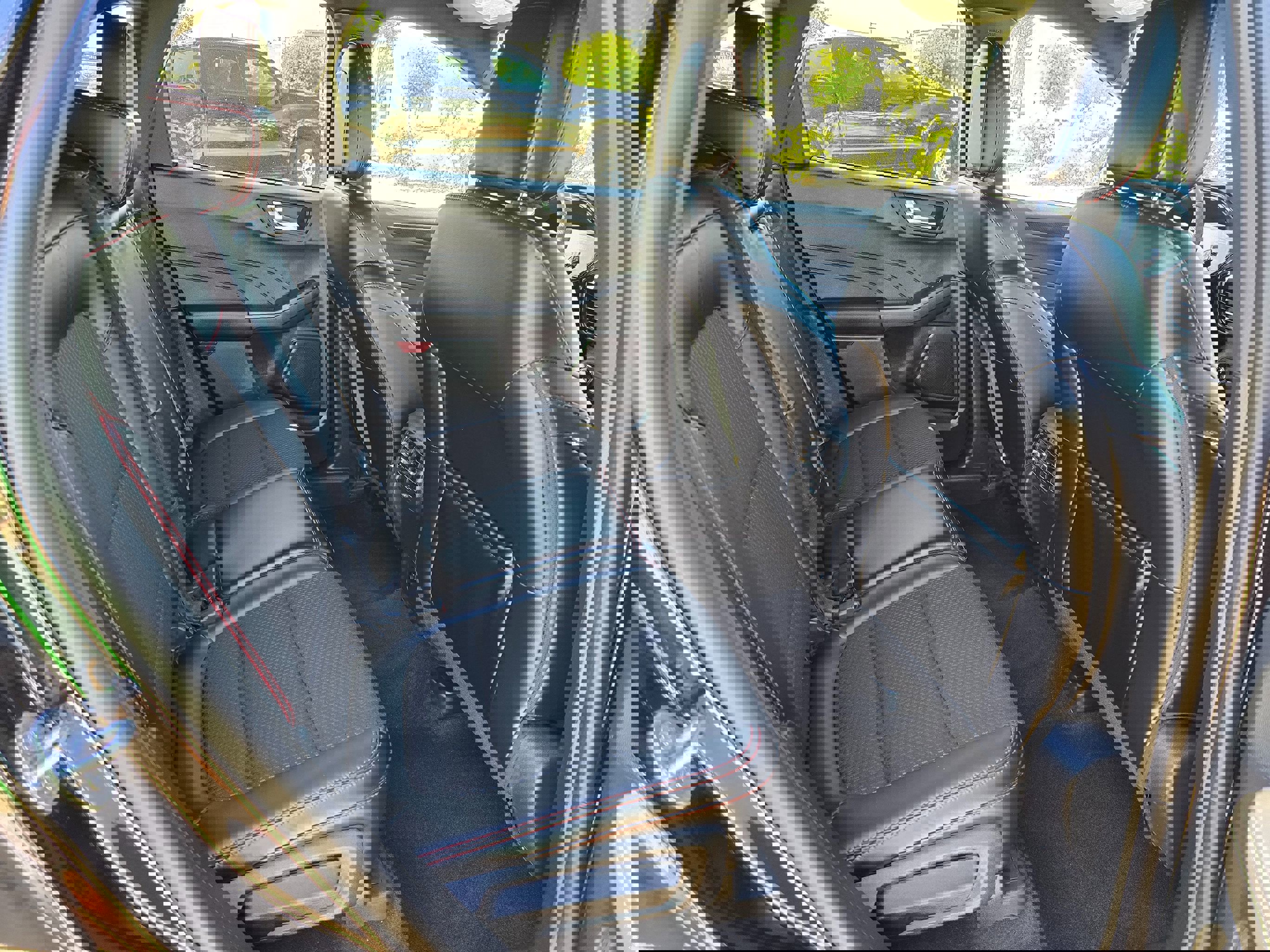 Used 2025 Ford Escape ST-Line image 28