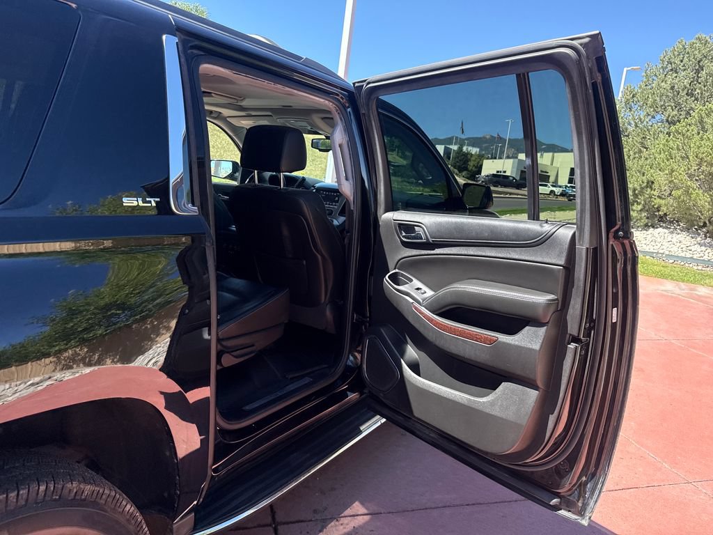 Used 2016 GMC Yukon XL SLT w/ Open Road Package AWD/4WD image 24