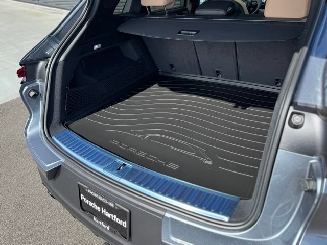 New 2026 Porsche Cayenne AWD/4WD image 36