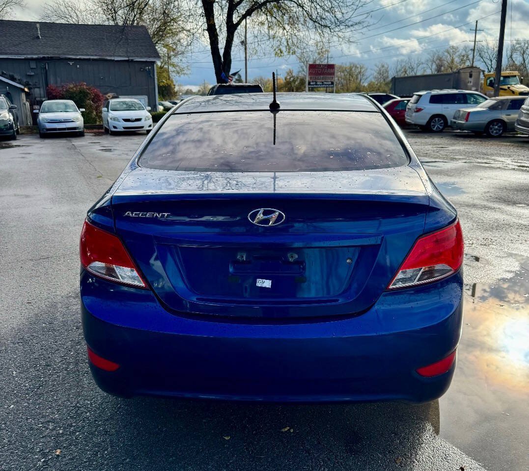 Used 2015 Hyundai Accent GLS FWD image 4