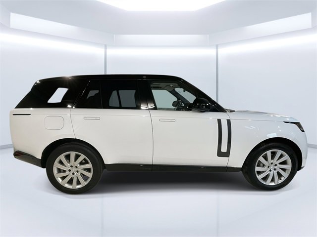 Used 2024 Land Rover Range Rover SE image 5
