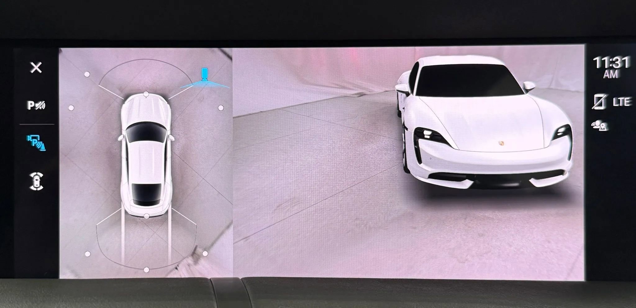 Used 2020 Porsche Taycan 4S image 26