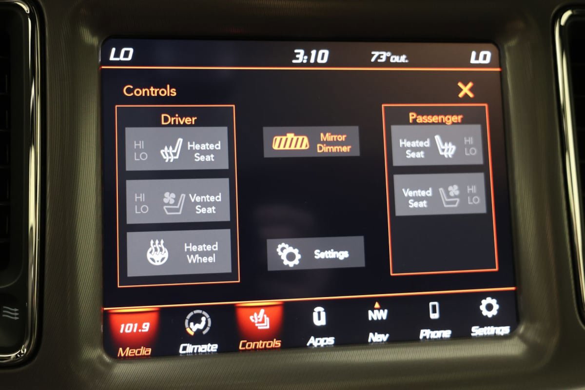 Used 2023 Dodge Challenger SRT Hellcat w/ Driver Convenience Group RWD image 9