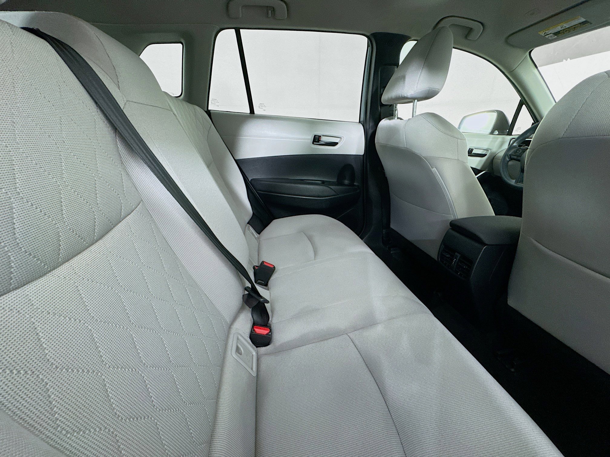Used 2023 Toyota Corolla Cross L image 25