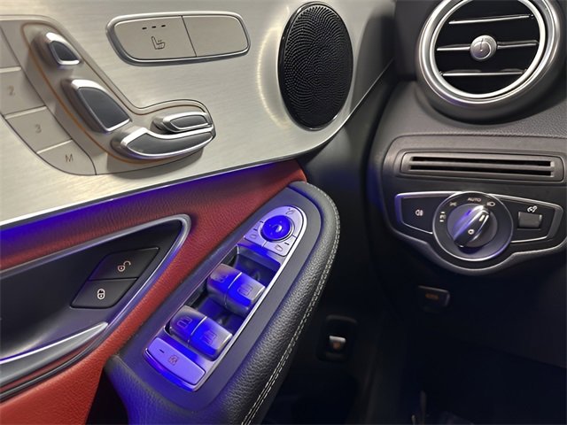 Used 2022 Mercedes-Benz GLC 300 4MATIC Coupe image 16