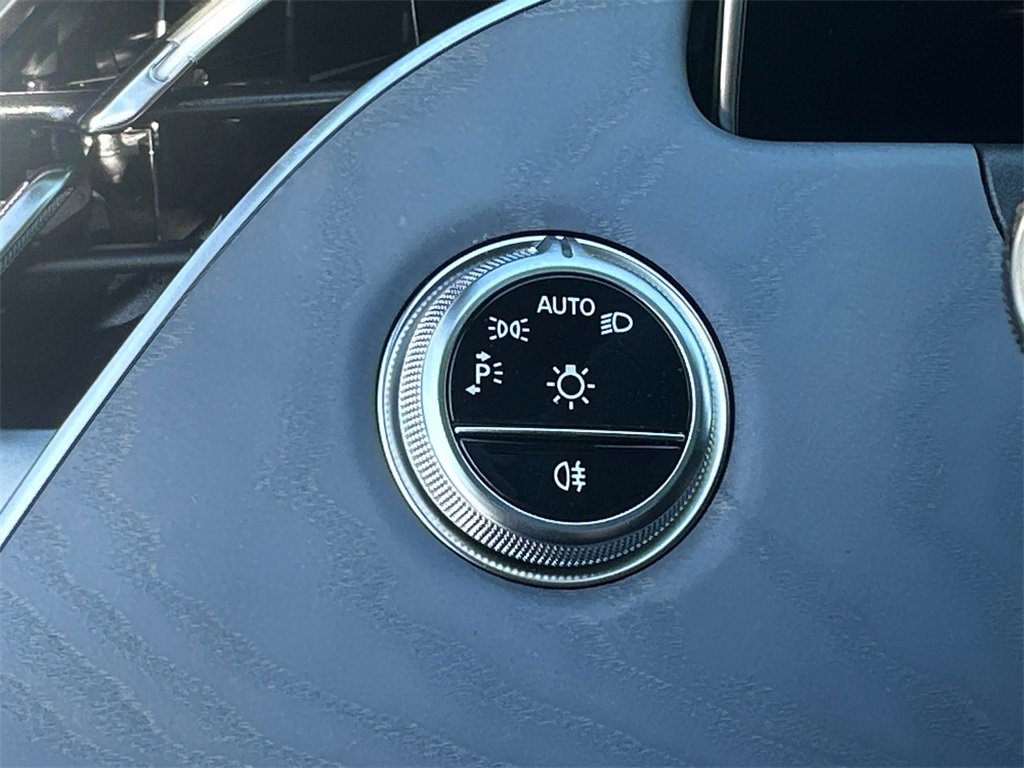 New 2026 Mercedes-Benz E 53 AMG e 4MATIC Sedan image 34