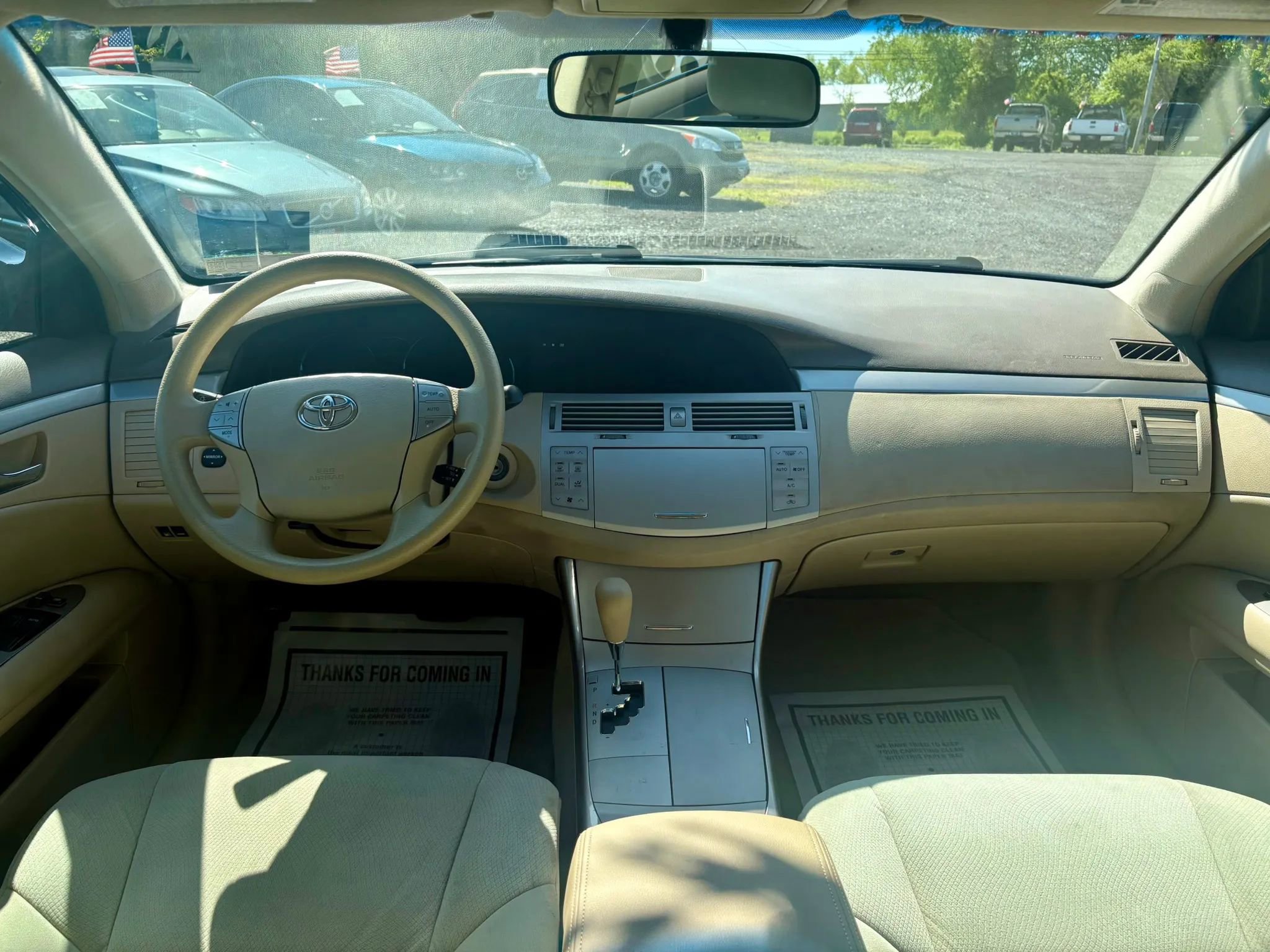 Used 2006 Toyota Avalon XLS FWD image 25