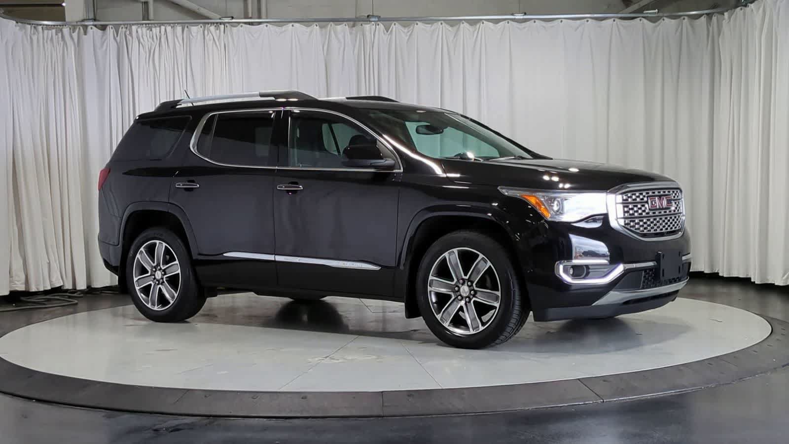 Used 2017 GMC Acadia Denali w/ Technology Package AWD/4WD video 2