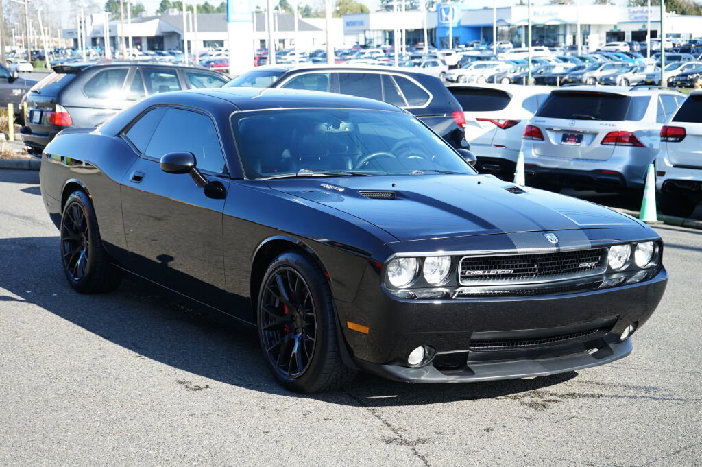 Used 2009 Dodge Challenger SRT8 w/ SRT Option Group II image 7