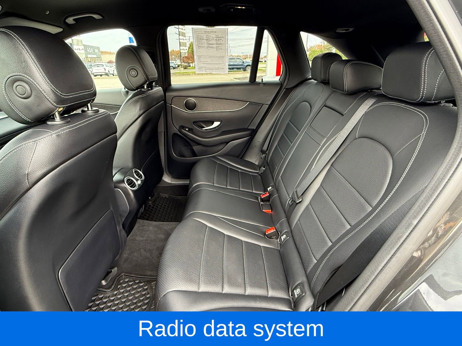 Used 2022 Mercedes-Benz GLC 300 4MATIC image 14