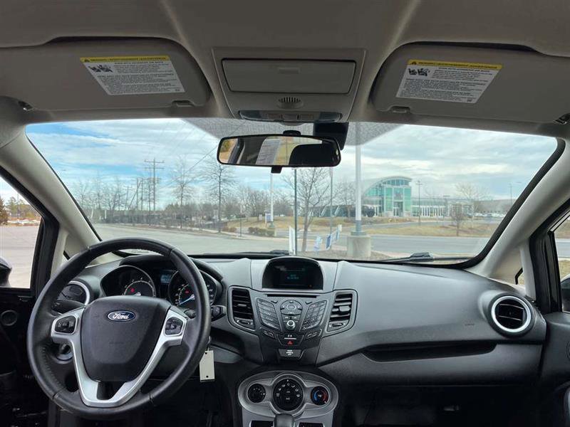 Used 2016 Ford Fiesta SE image 8