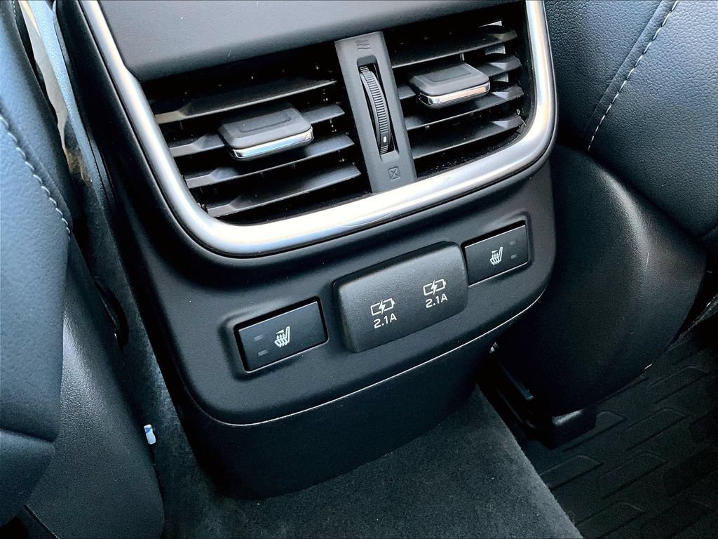 Used 2022 Subaru Outback Limited XT AWD/4WD image 12