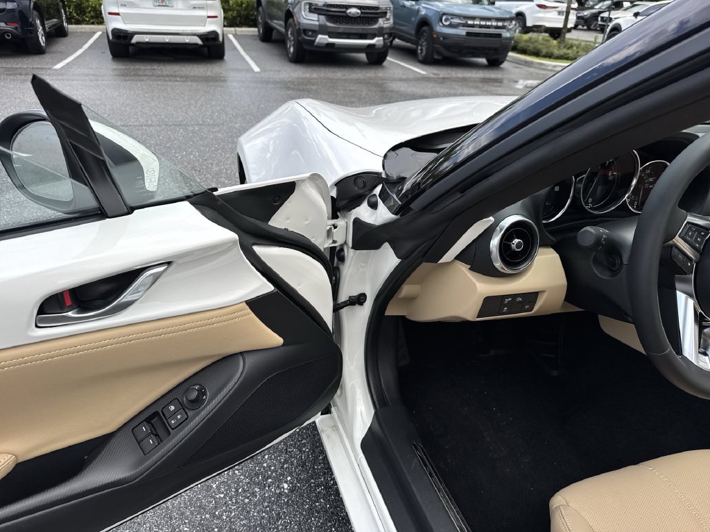 New 2026 MAZDA MX-5 Miata Grand Touring RWD image 17