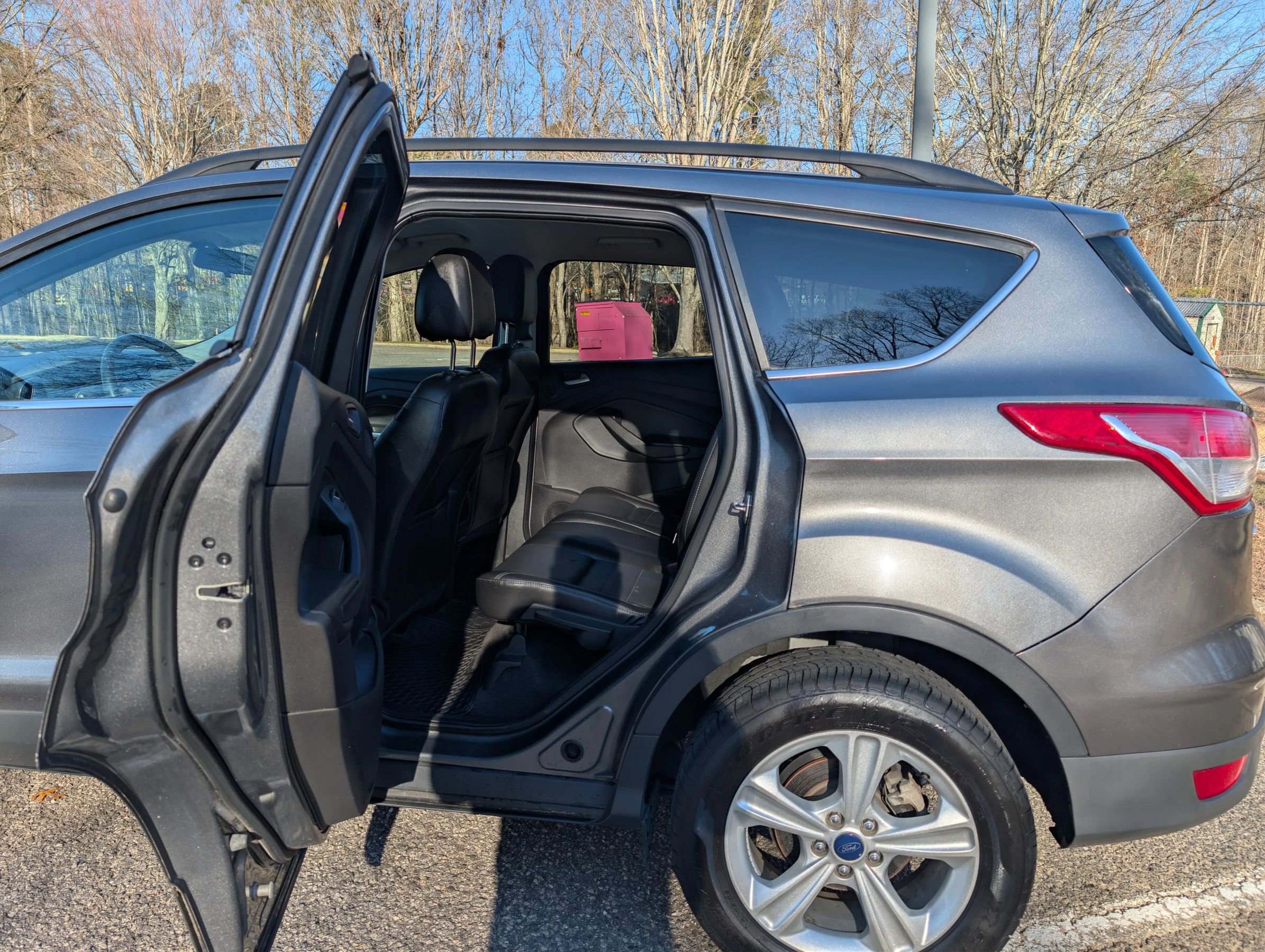 Used 2014 Ford Escape SE w/ Equipment Group 201A FWD image 11