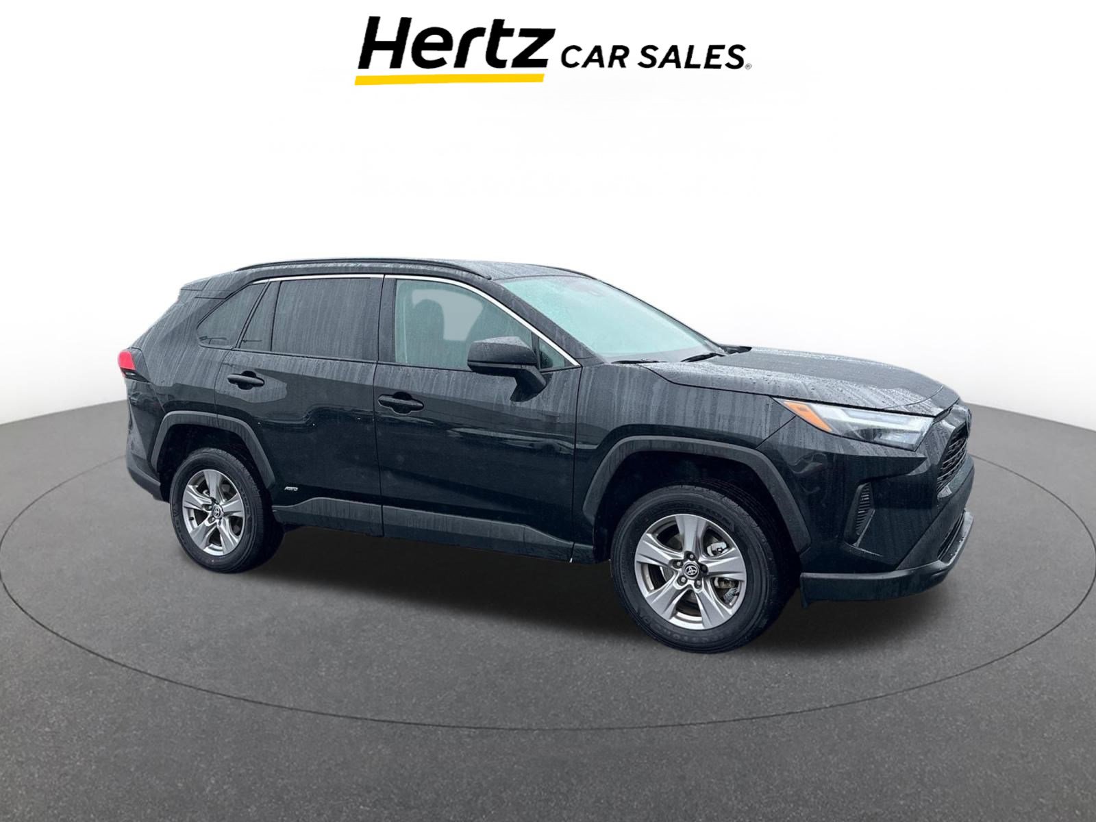 Used 2025 Toyota RAV4 LE image 1