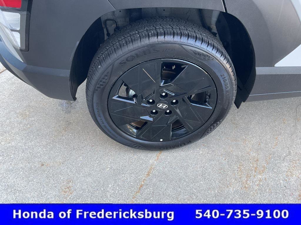 Used 2026 Hyundai Kona SEL Sport AWD/4WD image 12