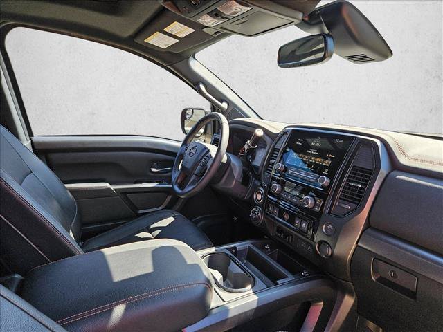 Used 2021 Nissan Titan PRO-4X w/ Pro-4x Convenience Package AWD/4WD image 11