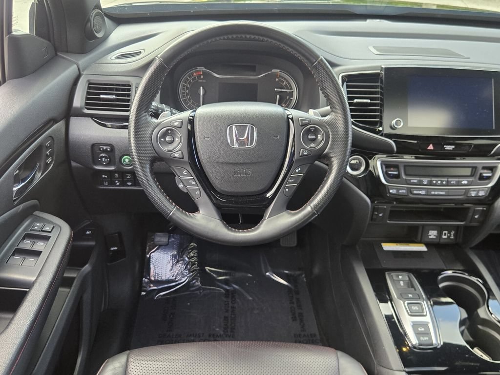 Certified 2023 Honda Ridgeline Black Edition image 12