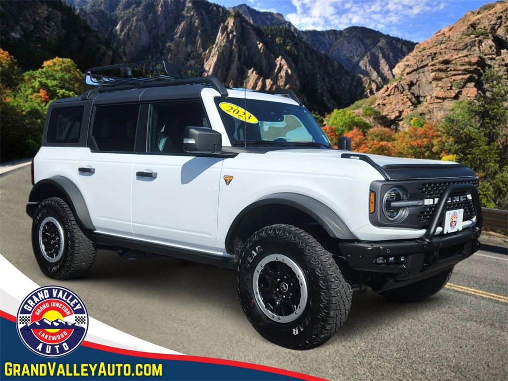 Used 2023 Ford Bronco Badlands video 1