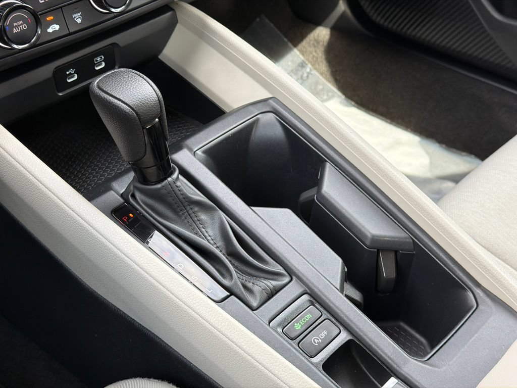 Certified 2023 Honda Accord LX image 27