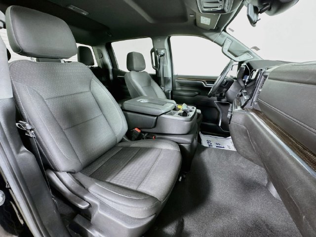 Used 2025 Chevrolet Silverado 1500 LT AWD/4WD image 28