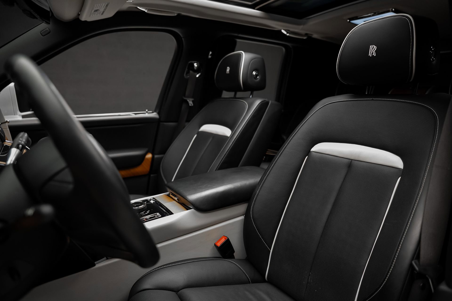 Used 2019 Rolls-Royce Cullinan AWD/4WD image 62