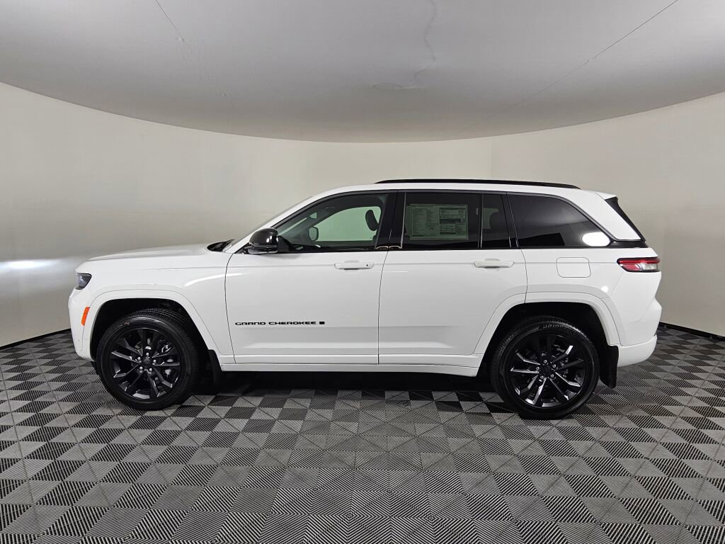 New 2026 Jeep Grand Cherokee Limited AWD/4WD image 7