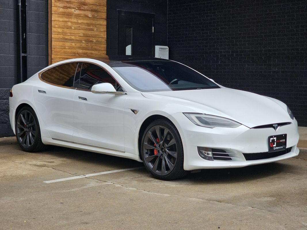 Used 2021 Tesla Model S Performance AWD/4WD image 9
