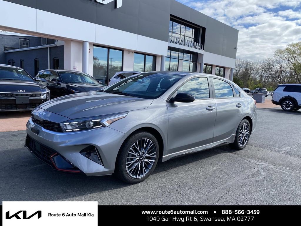 Used 2024 Kia Forte GT-Line FWD image 1