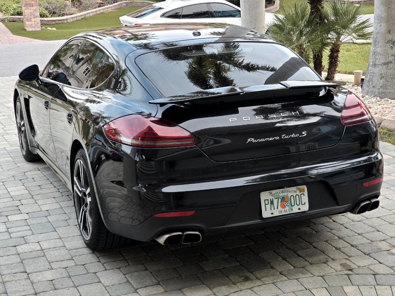 Used 2014 Porsche Panamera Turbo S w/ Exterior Package in Black image 39