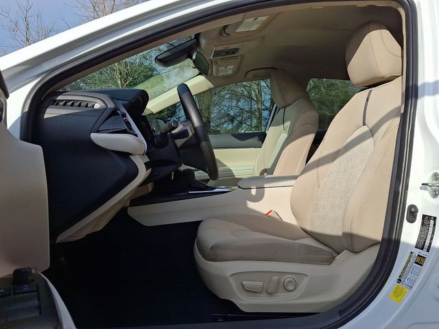 Used 2024 Toyota Camry LE image 14
