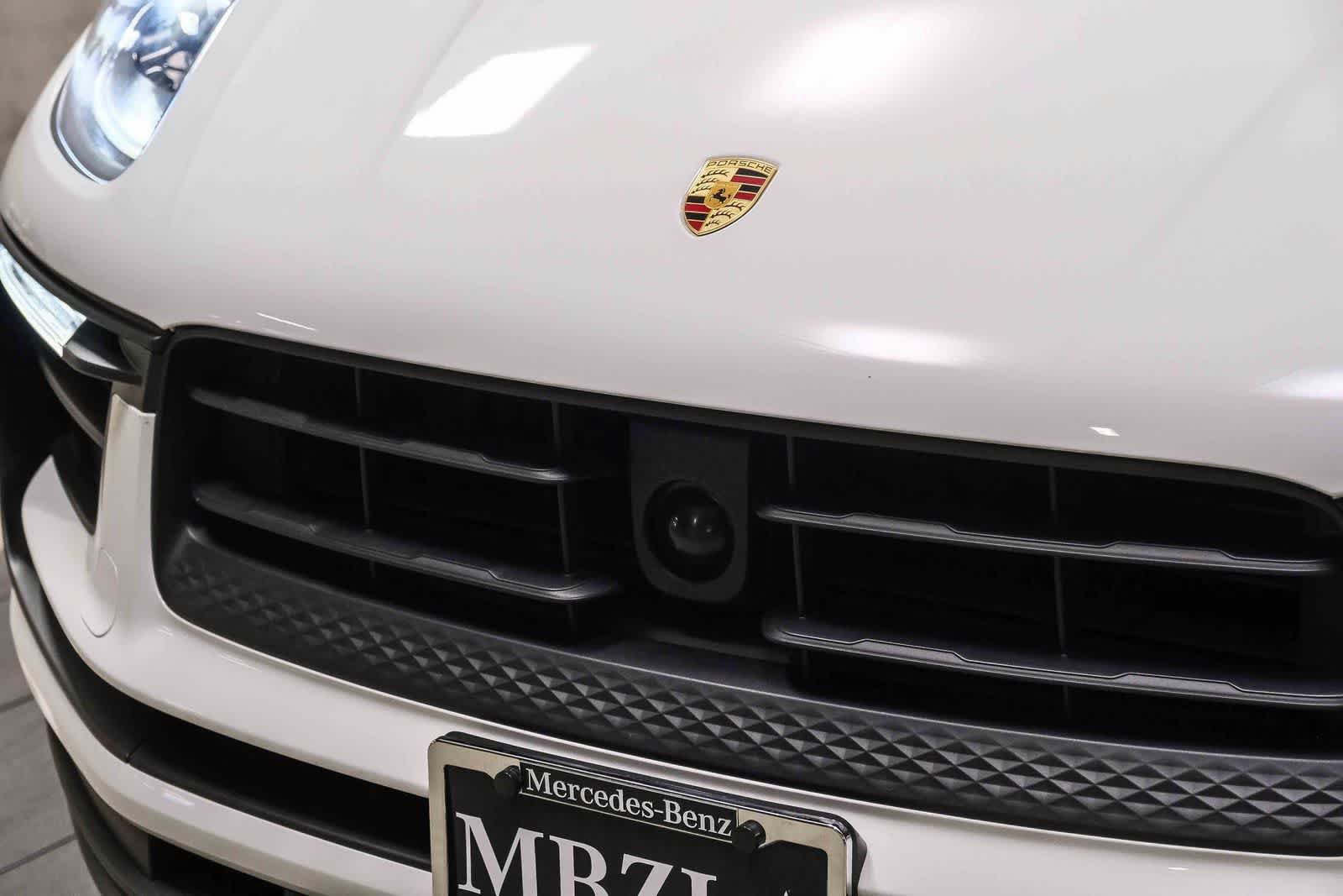 Used 2023 Porsche Macan AWD/4WD image 13