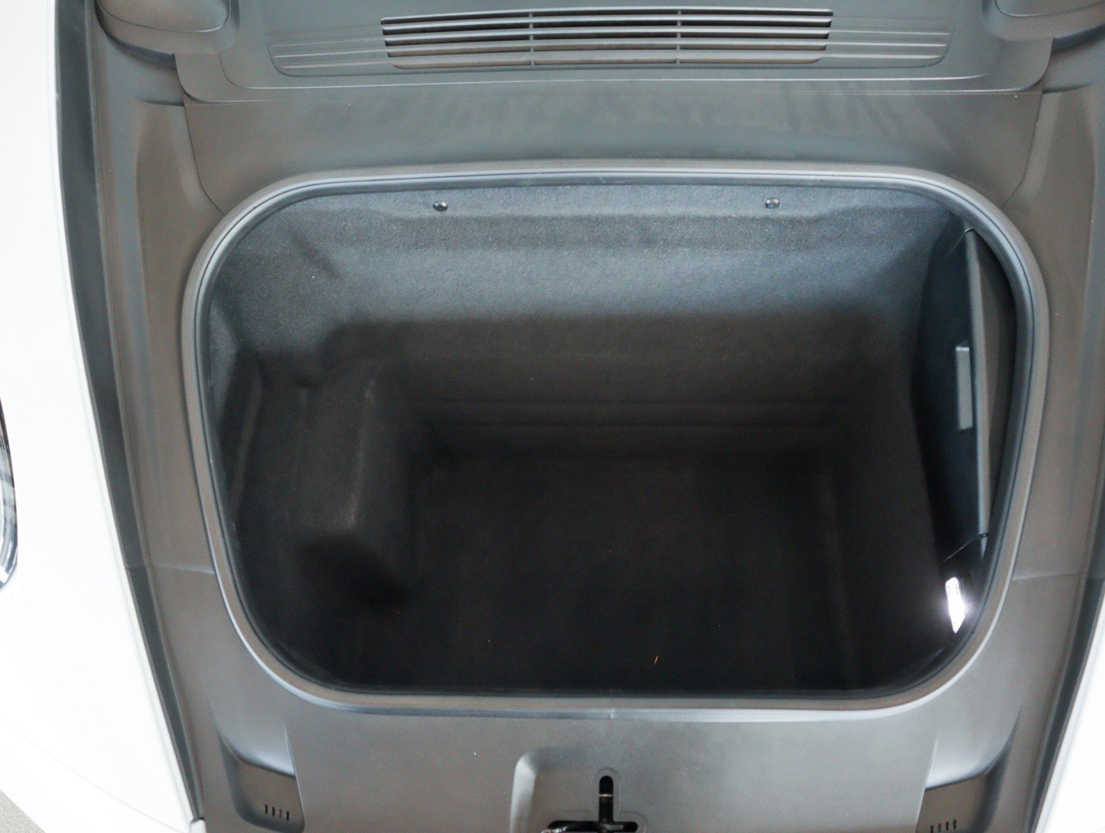 Certified 2022 Porsche 911 GT3 RS image 28