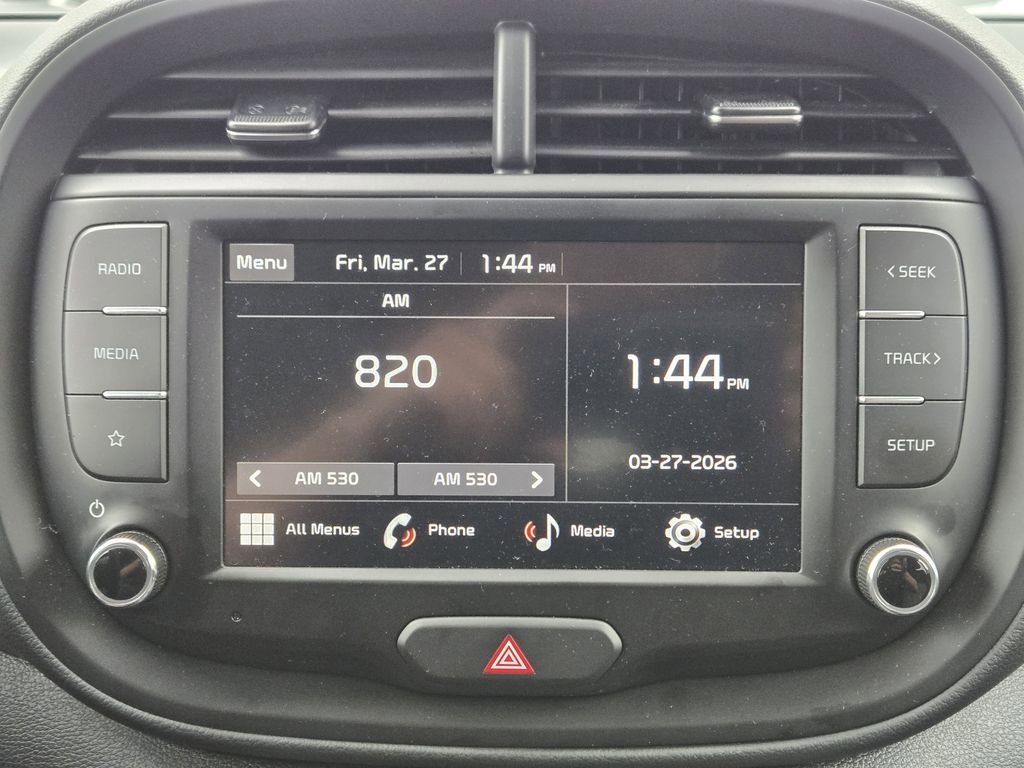 Certified 2025 Kia Soul LX w/ LX Technology Package FWD image 8