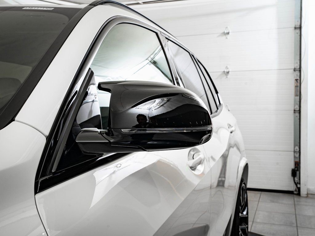 New 2026 BMW X5 M Competition w/ Executive Package AWD/4WD image 17