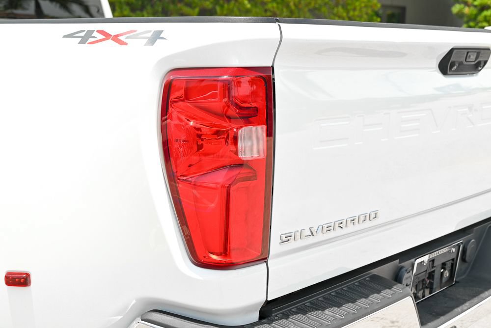 Used 2021 Chevrolet Silverado 3500 LTZ AWD/4WD image 31