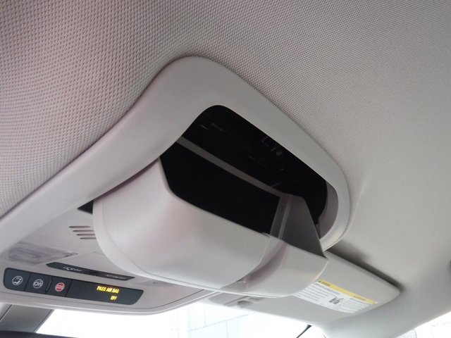 Used 2019 Buick Regal Preferred image 31