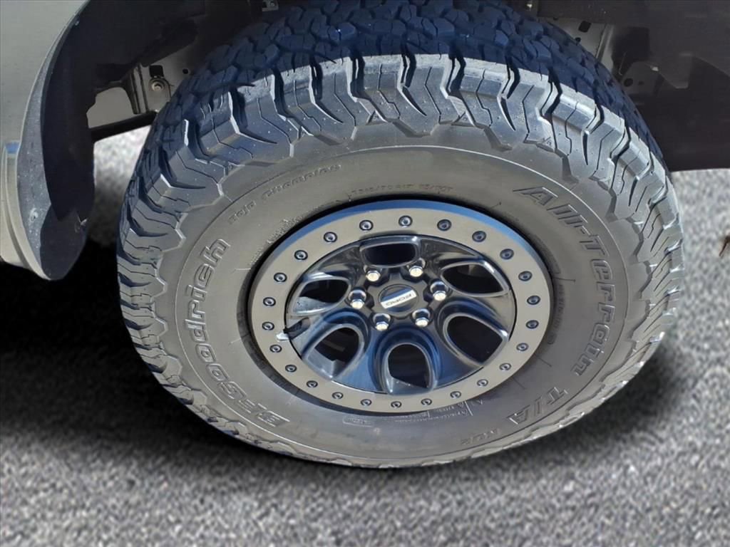 Used 2023 Ford F150 Raptor w/ Raptor Carbon Fiber Package image 9