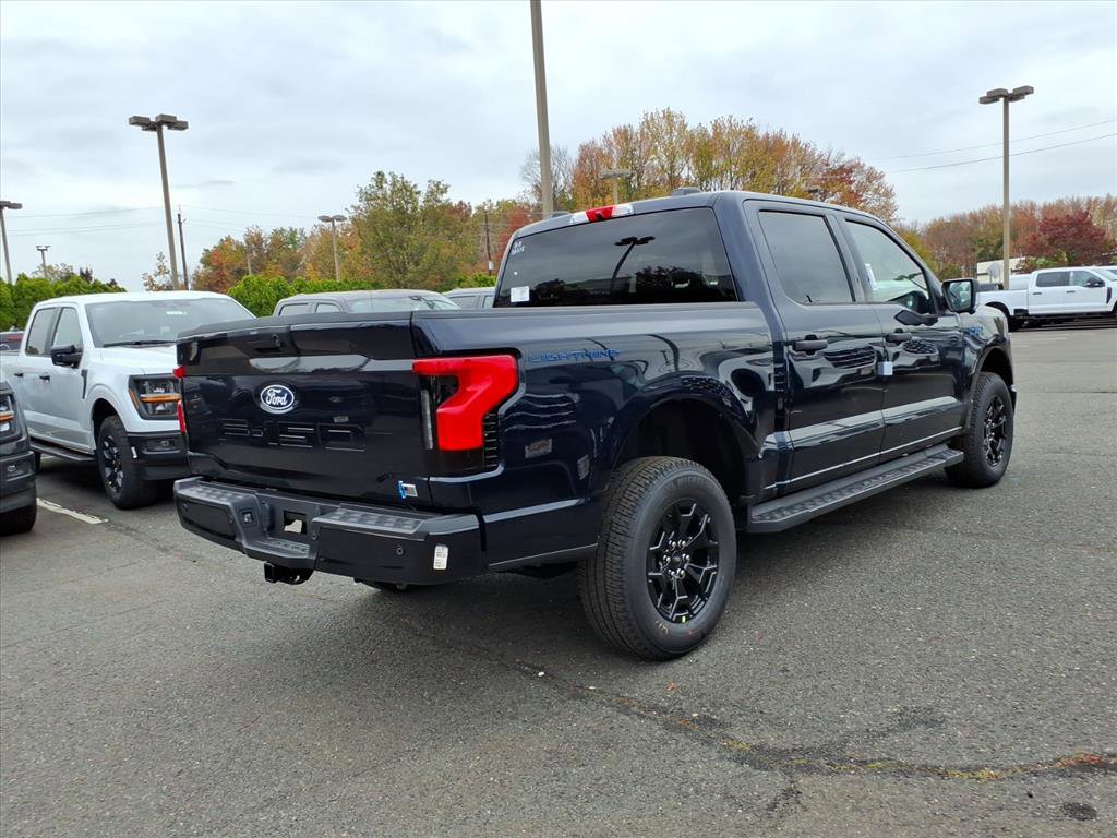 New 2025 Ford F150 Lightning XLT image 5
