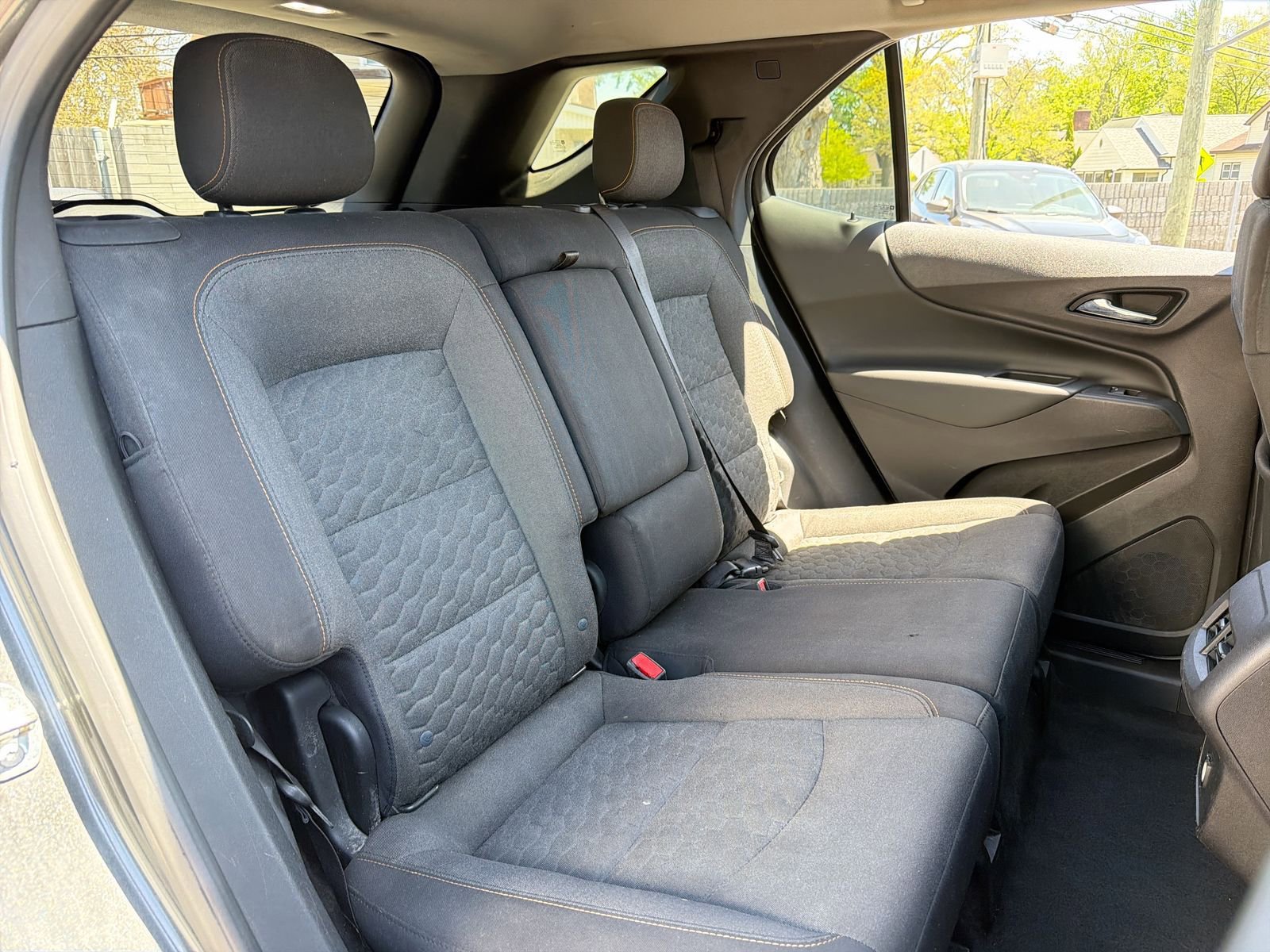 Used 2018 Chevrolet Equinox LT FWD image 21