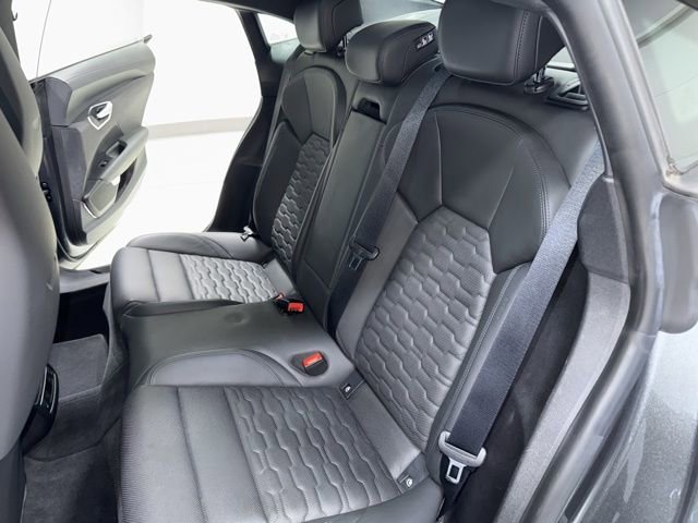 Used 2022 Audi e-tron GT Prestige w/ Prestige Package image 25