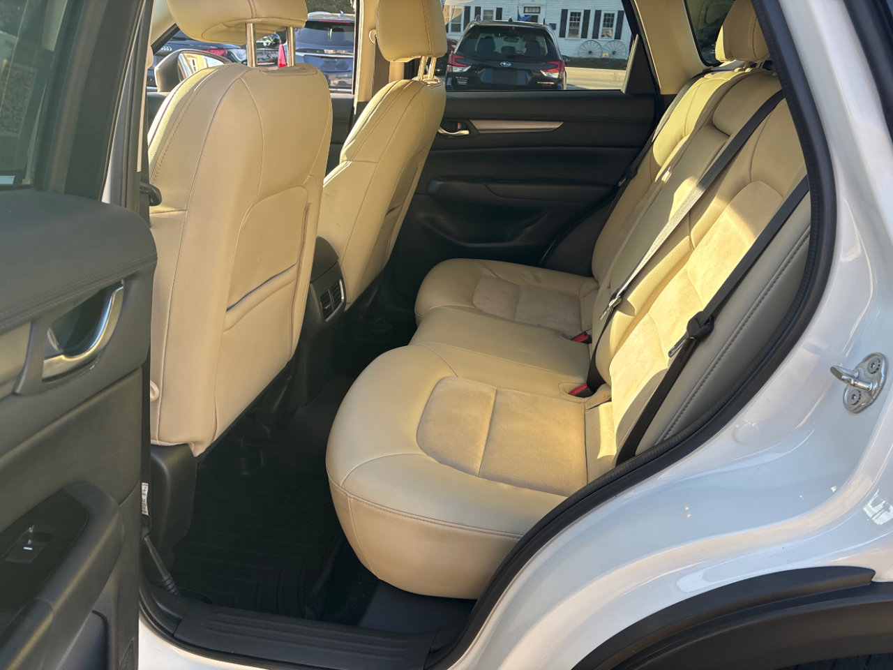 Used 2018 MAZDA CX-5 Touring image 12