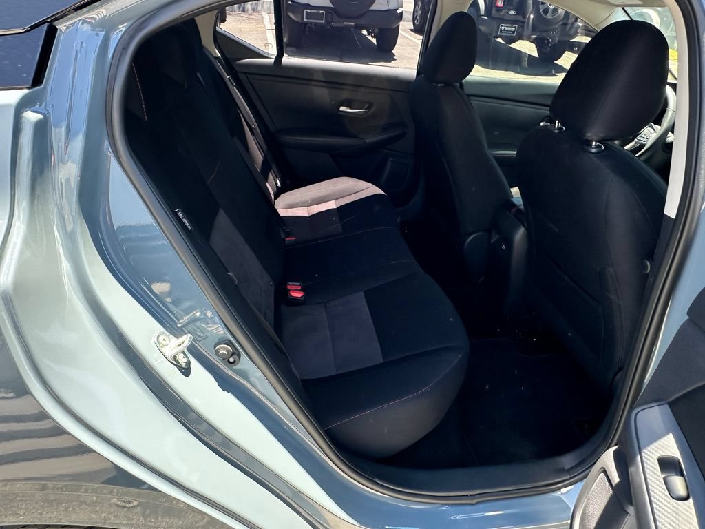 Used 2024 Nissan Sentra SR FWD image 19