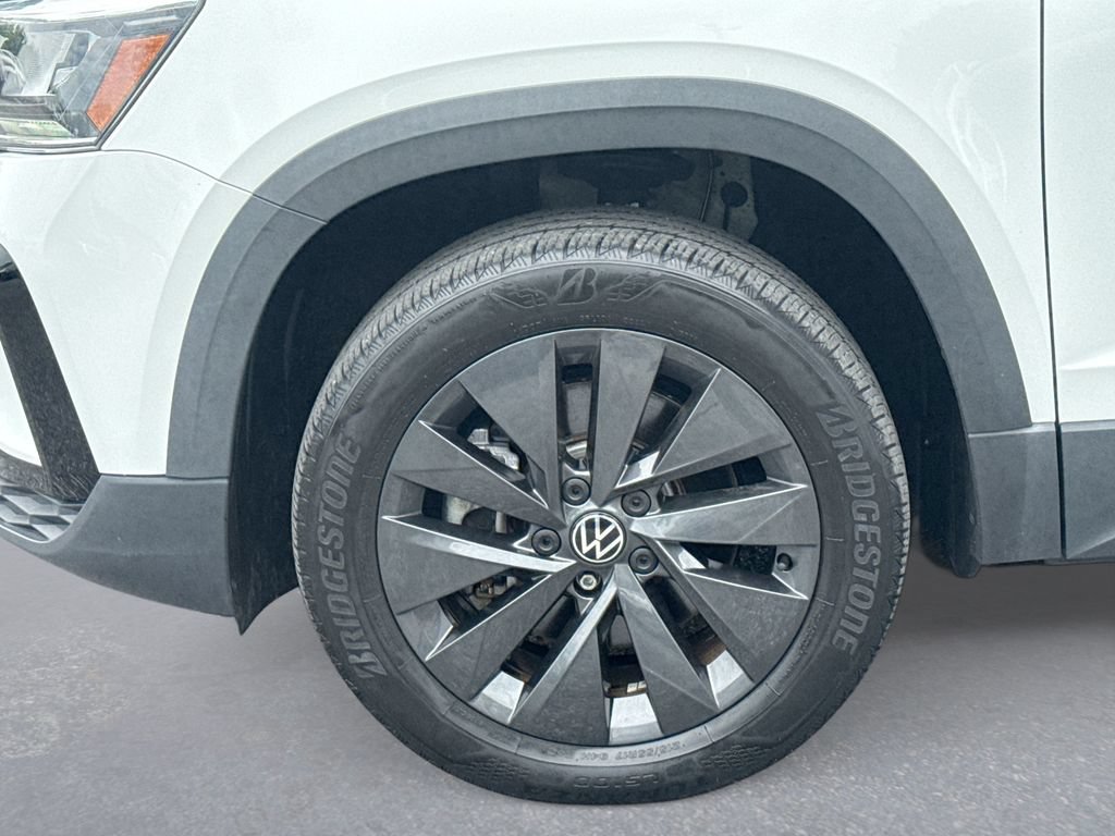 Used 2023 Volkswagen Taos S FWD image 18