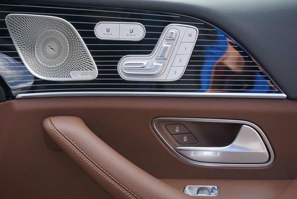 Certified 2025 Mercedes-Benz GLE 350 4MATIC image 63