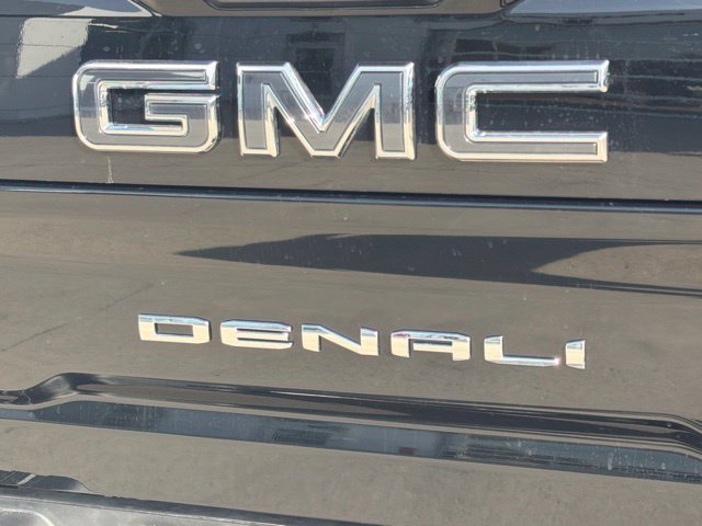 Used 2024 GMC Sierra 2500 Denali Ultimate AWD/4WD image 32