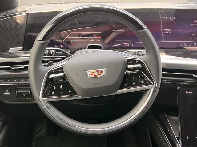 New 2026 Cadillac Escalade ESV Sport w/ Touring Package AWD/4WD image 11