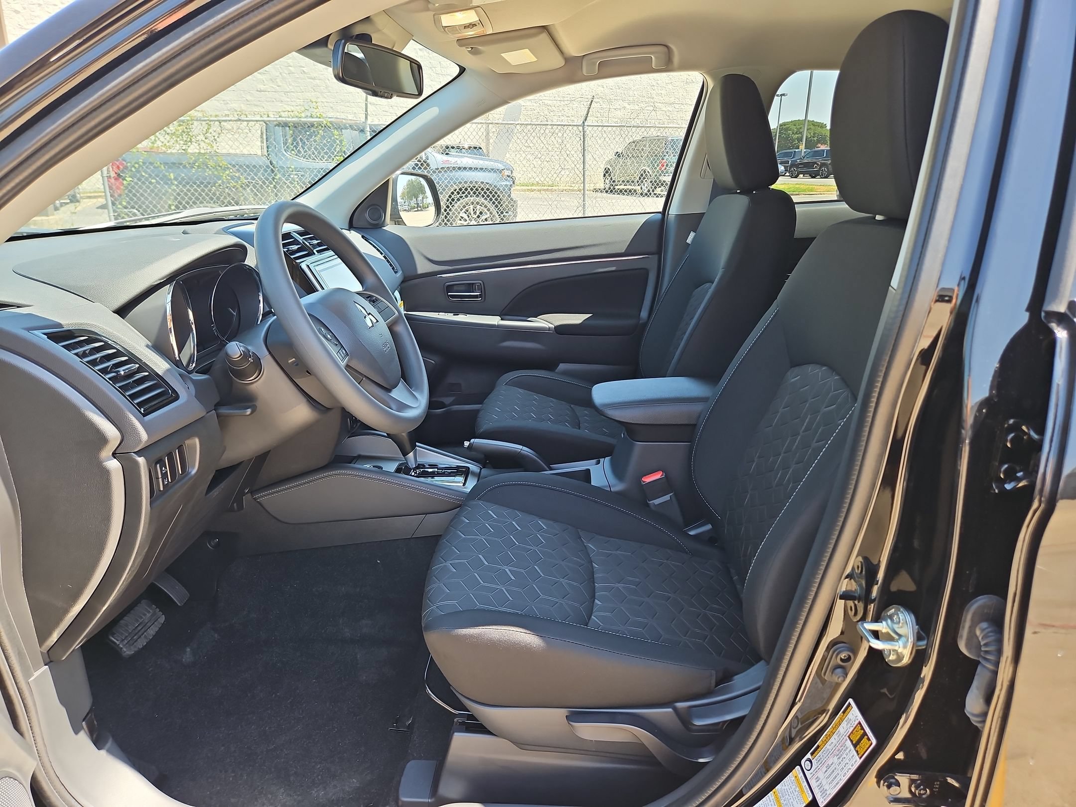 New 2027 Mitsubishi Outlander Sport ES AWD/4WD image 9