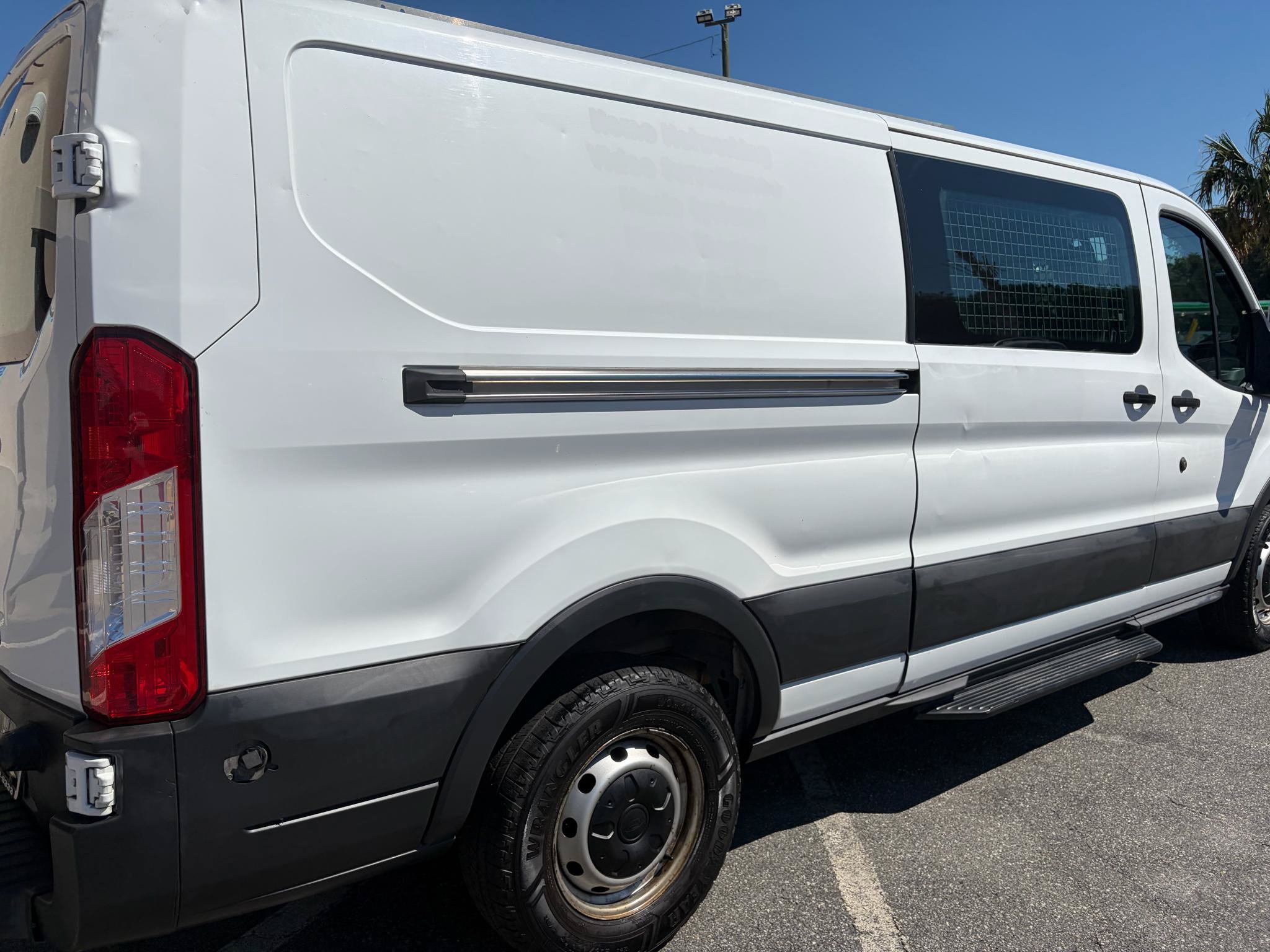 Used 2016 Ford Transit 150 148 Low Roof RWD image 13