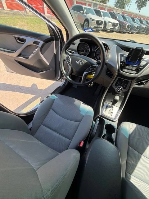Used 2013 Hyundai Elantra GLS w/ Preferred Pkg FWD image 24